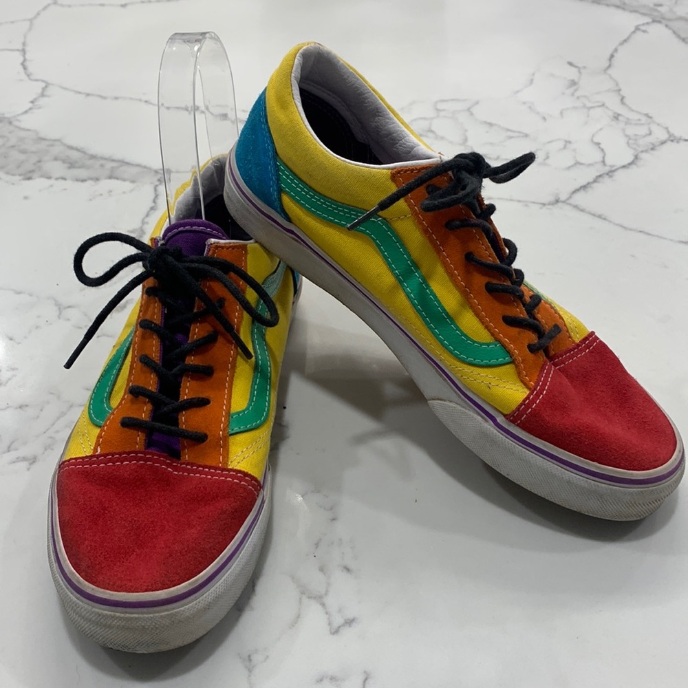Vans Kids Multi-Color Block Bold Colors Skater Sneakers. Size 6